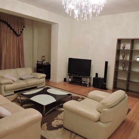 1 Shota Rustaveli Avenue Apartment Tbilisi Exterior photo