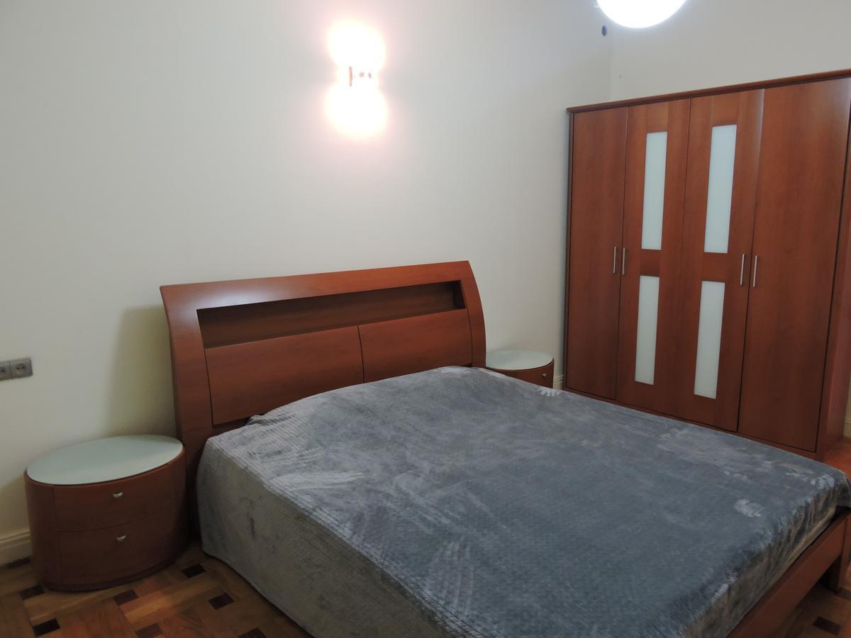 1 Shota Rustaveli Avenue Apartment Tbilisi Exterior photo